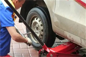 颍东附近拖车24小时服务热线电话